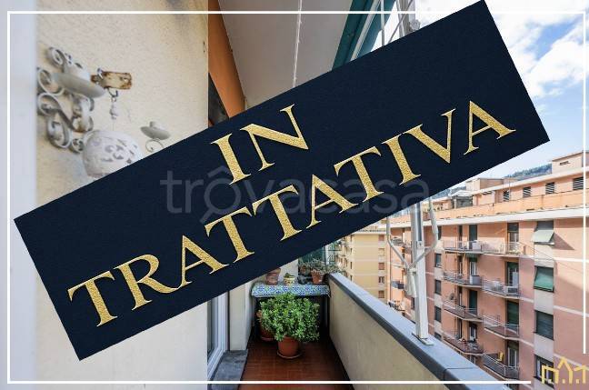 appartamento in vendita a Genova in zona Staglieno