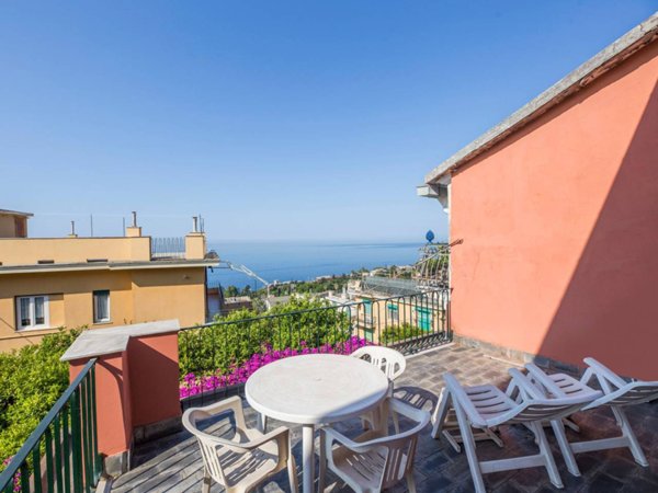 casa indipendente in vendita a Genova in zona Nervi