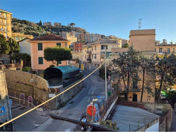 appartamento in vendita a Genova in zona San Martino