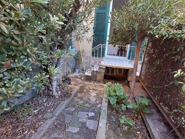 appartamento in vendita a Genova in zona Albaro