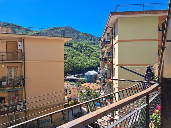 appartamento in vendita a Genova in zona Struppa