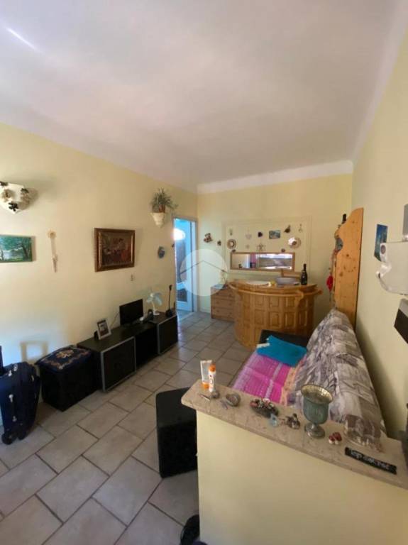 appartamento in vendita a Genova in zona Certosa