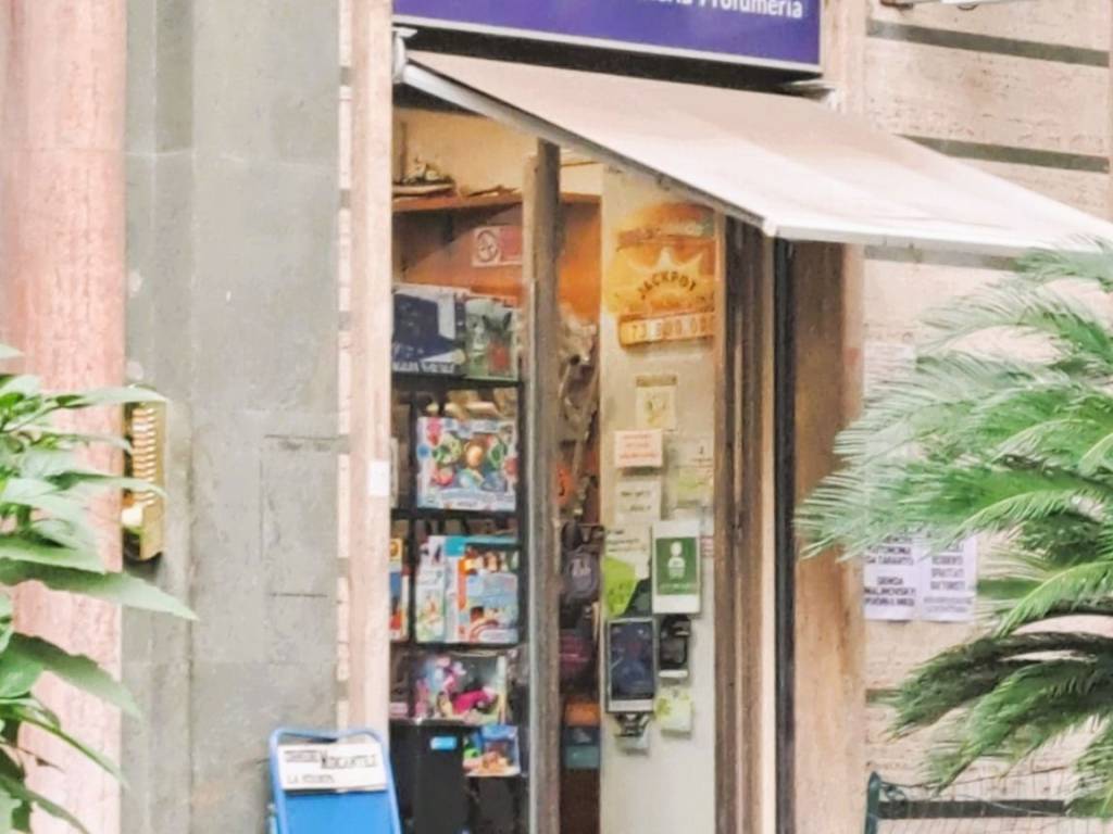 negozio in vendita a Genova in zona Albaro