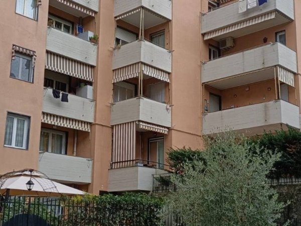 appartamento in vendita a Genova in zona Struppa