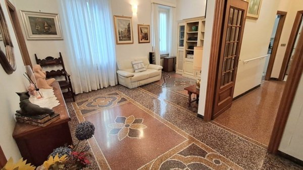 appartamento in vendita a Genova in zona Albaro