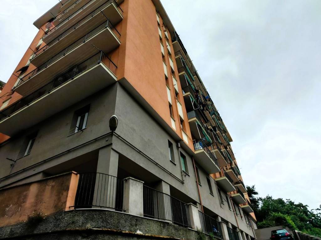 appartamento in vendita a Genova in zona Marassi