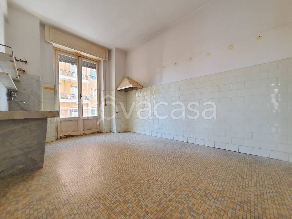 appartamento in vendita a Genova in zona Sampierdarena