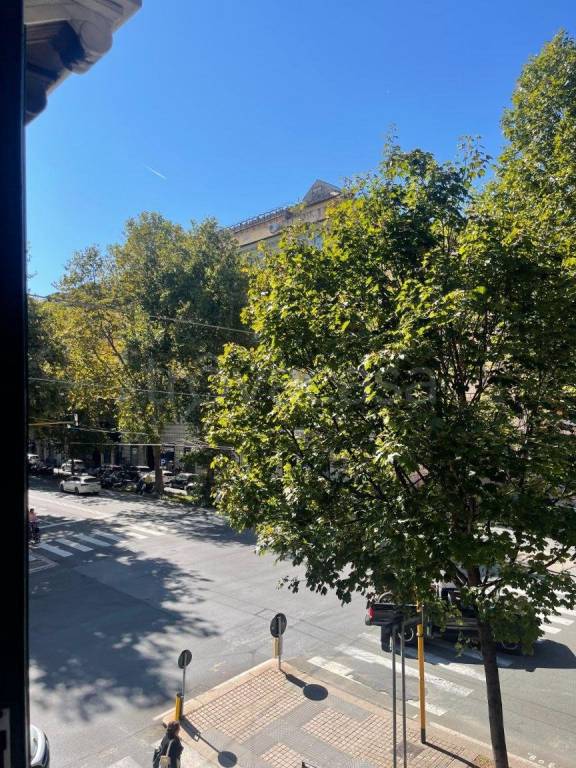 appartamento in vendita a Genova in zona Foce