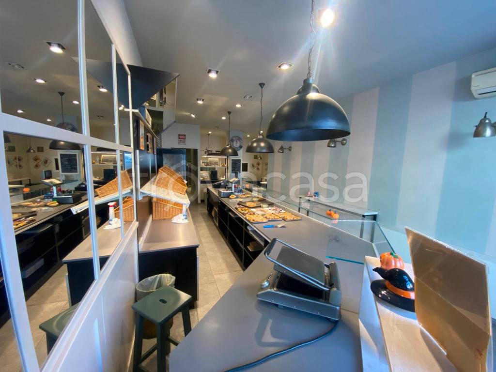 negozio in vendita a Genova in zona San Martino