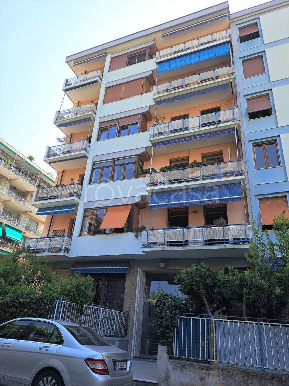 appartamento in vendita a Genova in zona Albaro