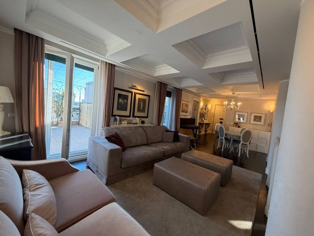 appartamento in vendita a Genova in zona Sampierdarena