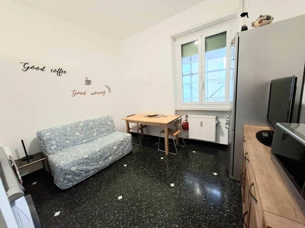 appartamento in vendita a Genova in zona Sampierdarena