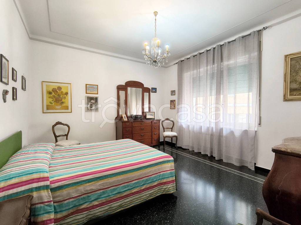 appartamento in vendita a Genova in zona Sampierdarena