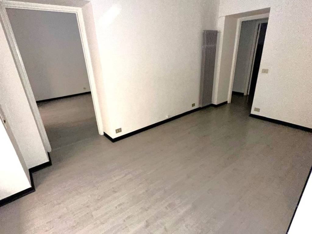 ufficio in vendita a Genova in zona Carignano