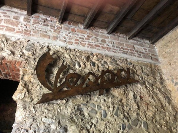 locale commerciale in vendita a Genova in zona San Fruttuoso