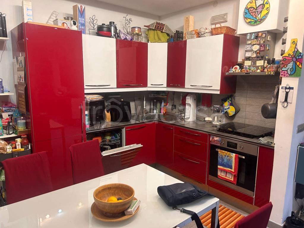 appartamento in vendita a Genova in zona Sturla