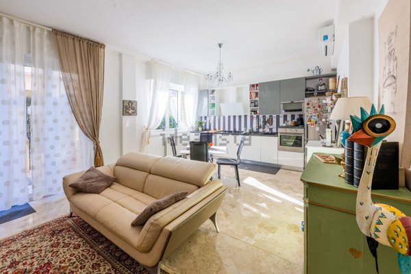 appartamento in vendita a Genova