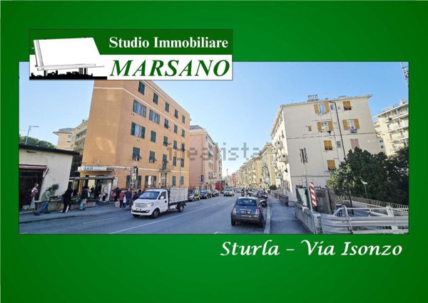 appartamento in vendita a Genova in zona Sturla