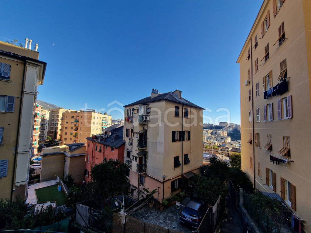 appartamento in vendita a Genova in zona San Fruttuoso