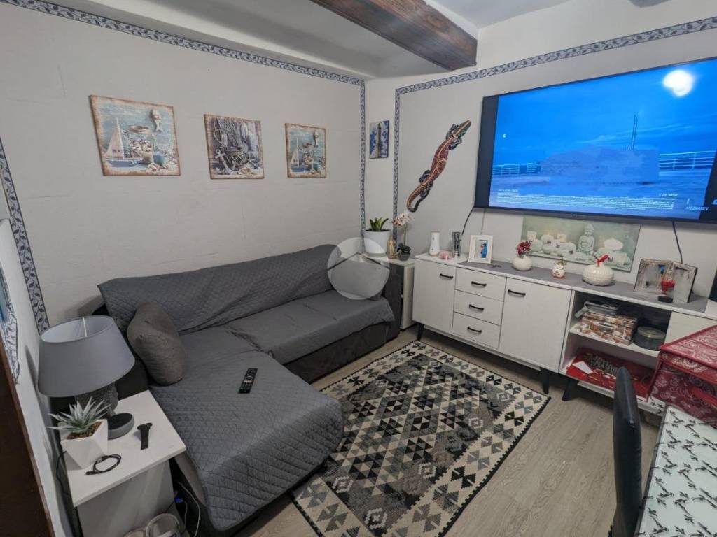 appartamento in vendita a Genova in zona Certosa