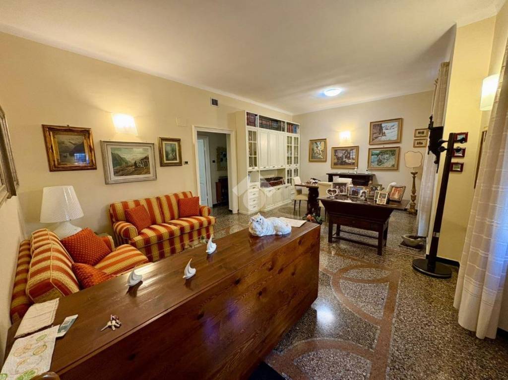 appartamento in vendita a Genova in zona Cornigliano