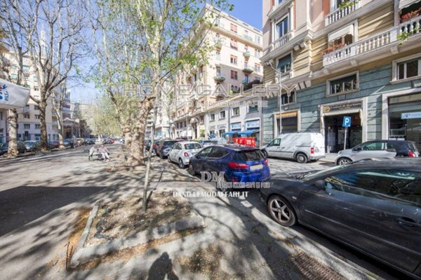 ufficio in vendita a Genova in zona Albaro