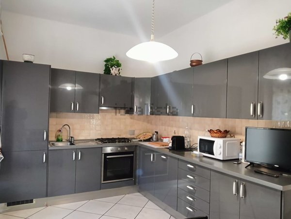 appartamento in vendita a Genova in zona Struppa