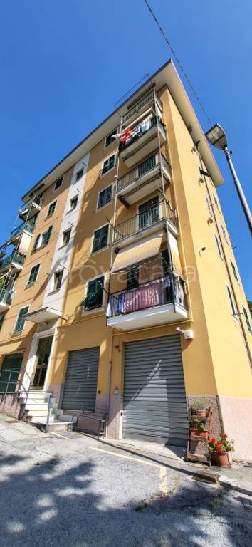 appartamento in vendita a Genova in zona Pontedecimo