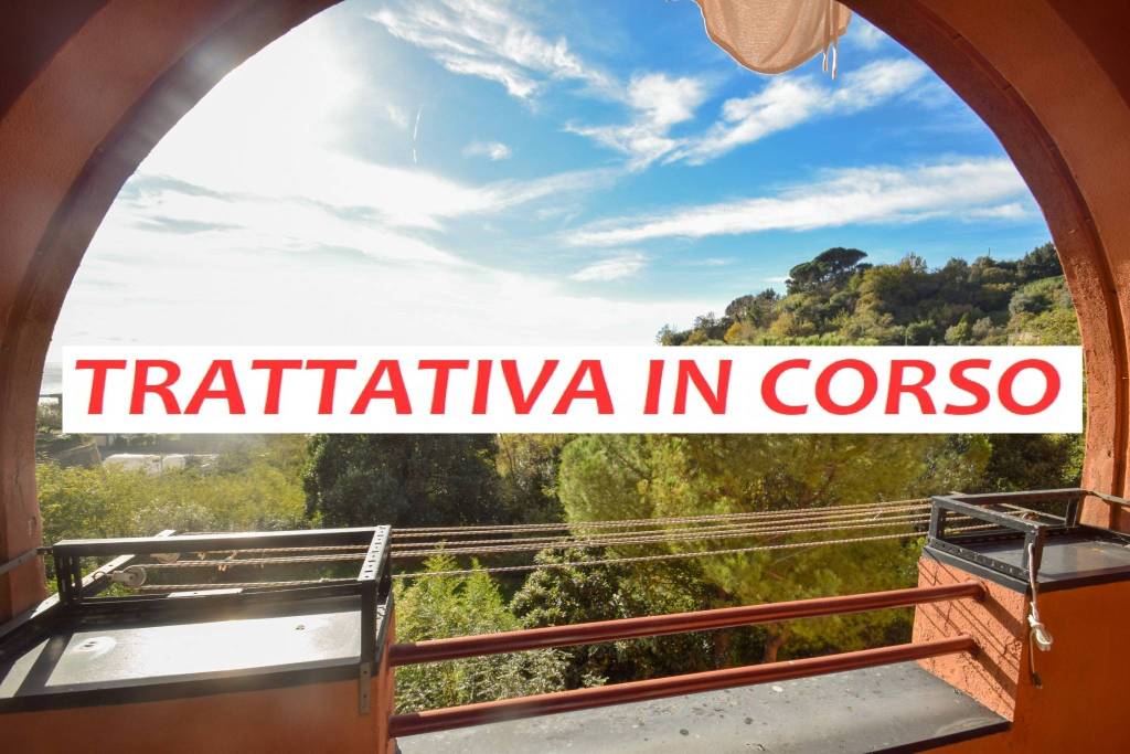 appartamento in vendita a Genova in zona Voltri