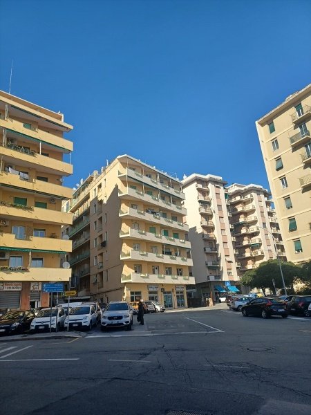 appartamento in vendita a Genova in zona Voltri