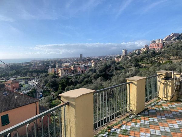 casa indipendente in vendita a Genova