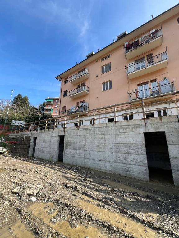 appartamento in vendita a Genova in zona San Gottardo/Sant'Eusebio