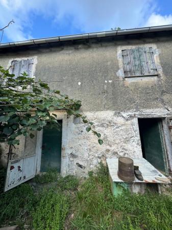casale in vendita a Genova in zona Sestri Ponente