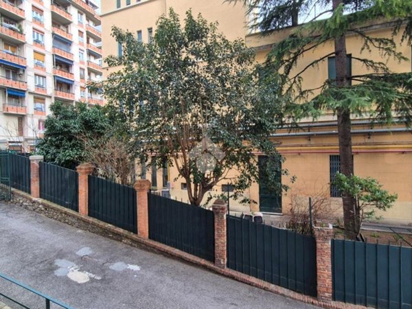 appartamento in vendita a Genova in zona Marassi