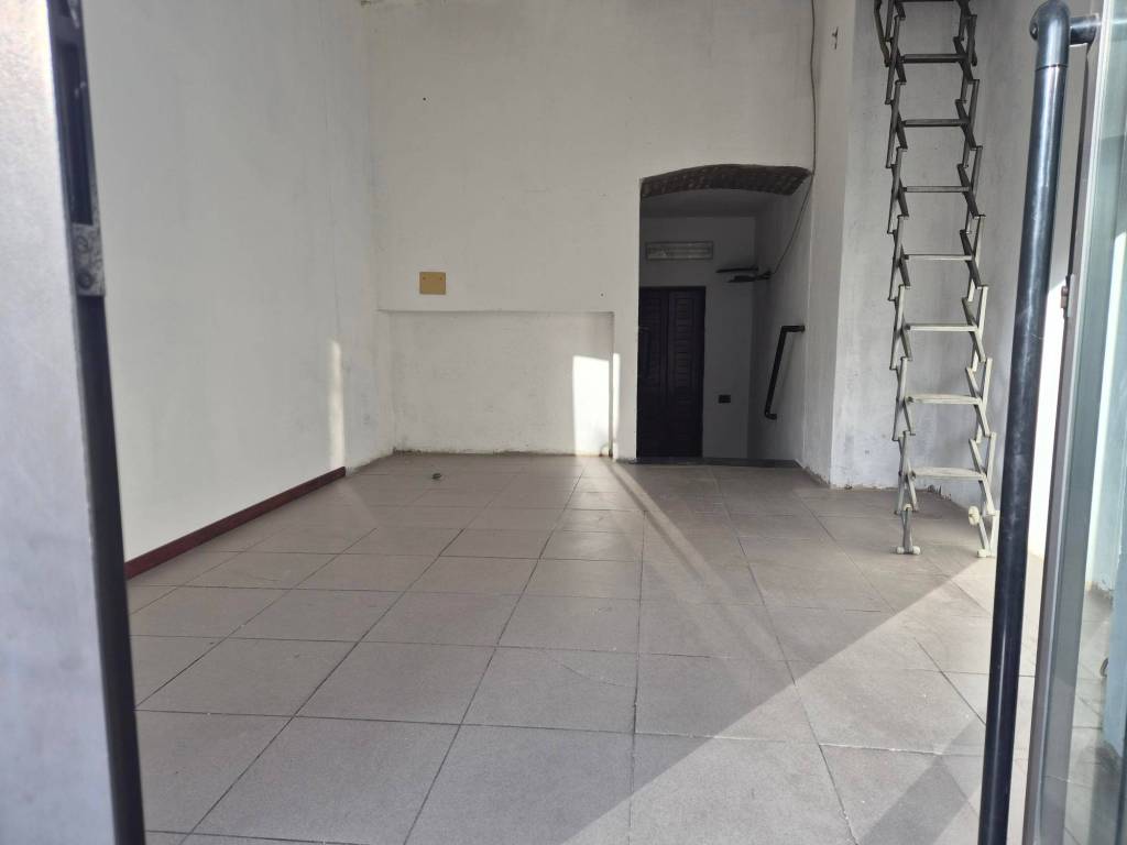 ufficio in vendita a Genova in zona Foce