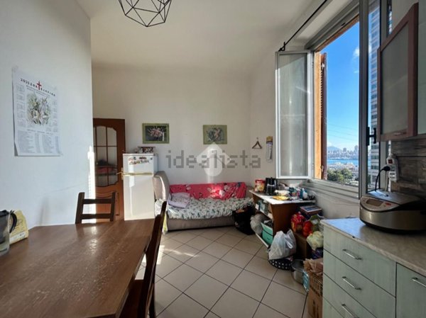 appartamento in vendita a Genova in zona DiNegro