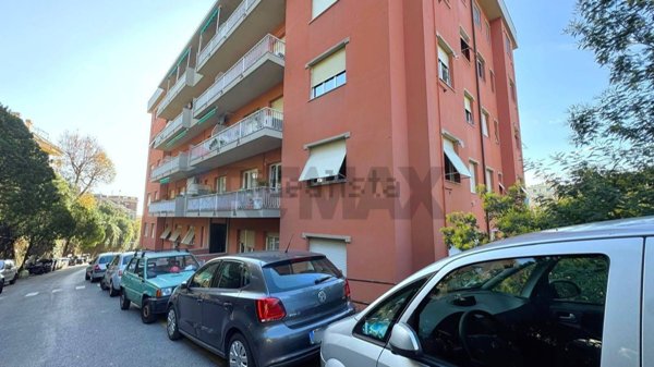 appartamento in vendita a Genova in zona Pegli