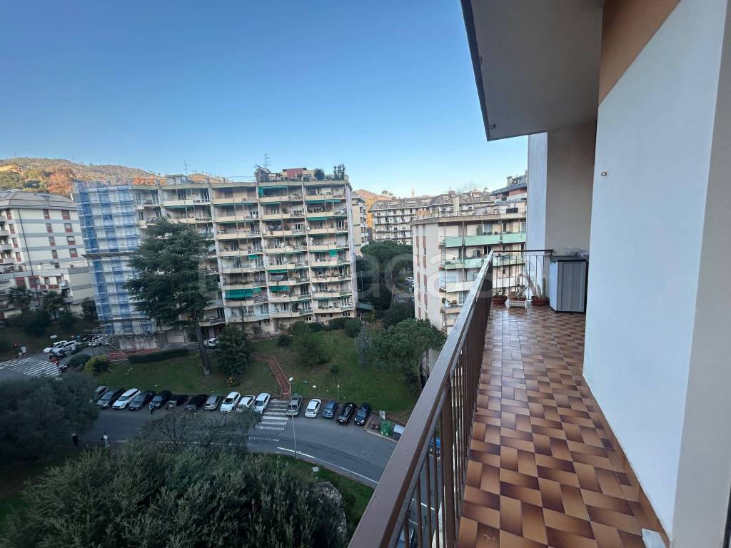 appartamento in vendita a Genova in zona Pegli