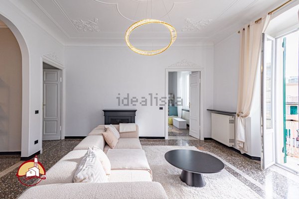 appartamento in vendita a Genova in zona Sestri Ponente