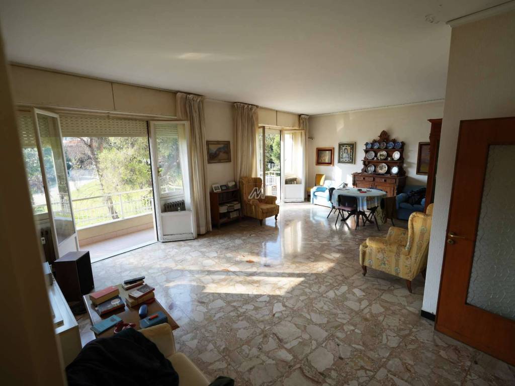 appartamento in vendita a Genova in zona Pegli