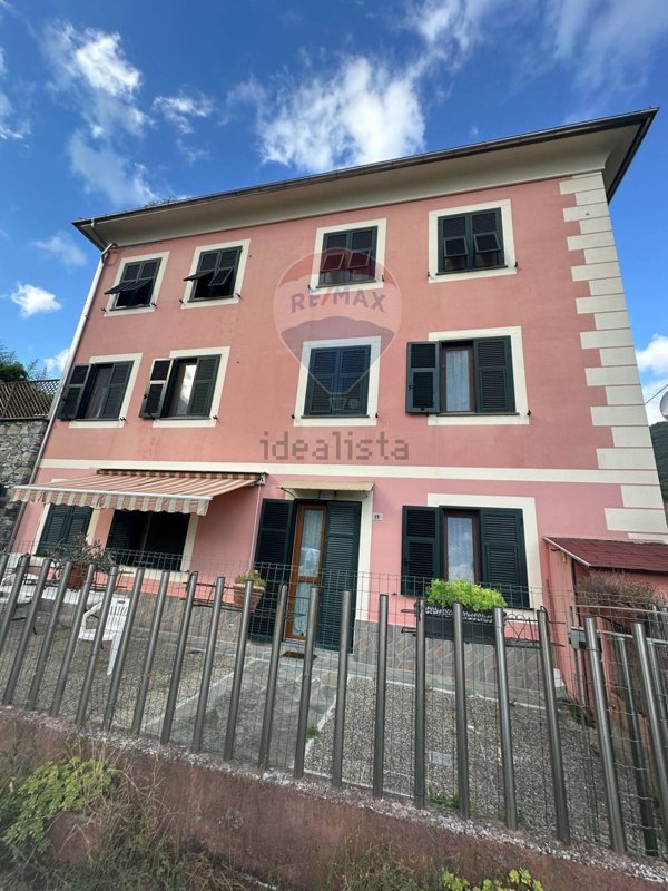 appartamento in vendita a Genova in zona San Desiderio