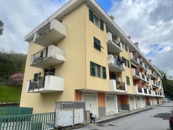 appartamento in vendita a Genova in zona Bolzaneto