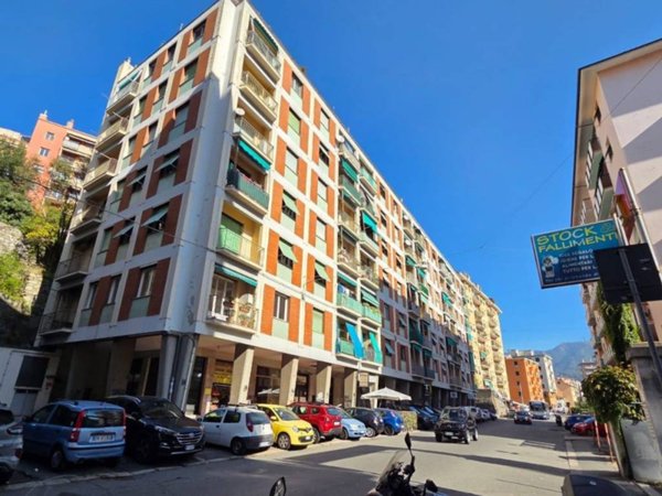 appartamento in vendita a Genova in zona Struppa