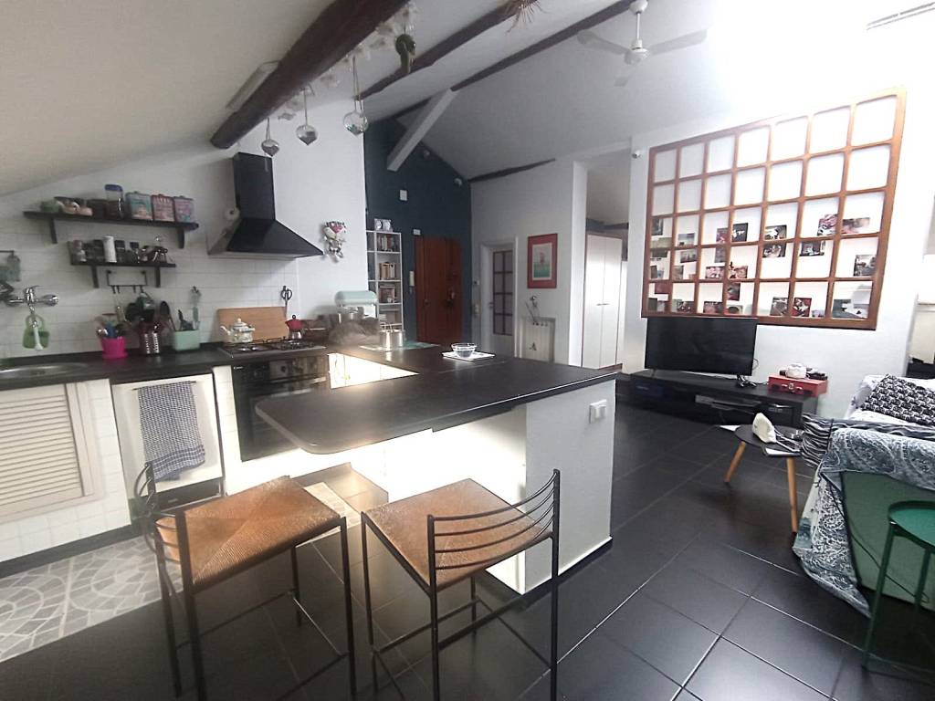 appartamento in vendita a Genova in zona Pegli