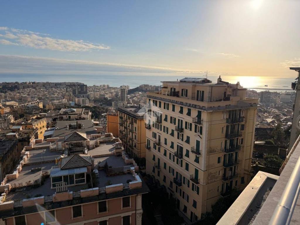 appartamento in vendita a Genova in zona Castelletto