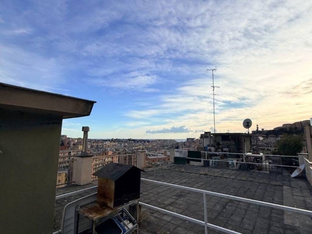 appartamento in vendita a Genova in zona Marassi