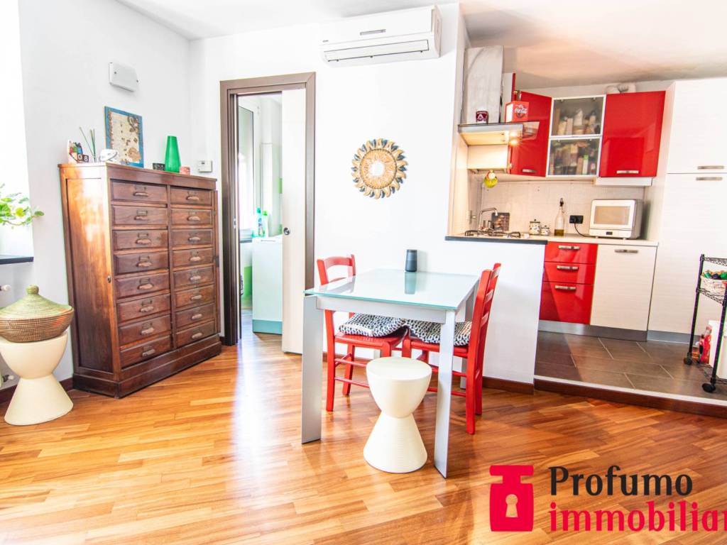 appartamento in vendita a Genova in zona Voltri