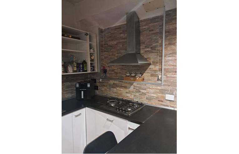 appartamento in vendita a Genova in zona Lagaccio / Granarolo