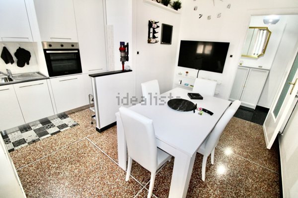 appartamento in vendita a Genova in zona Struppa