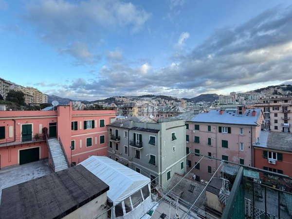 appartamento in vendita a Genova in zona Centro Storico